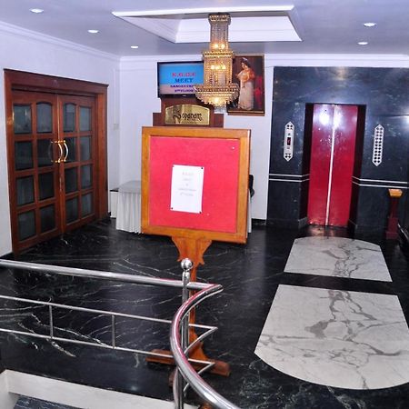 Hotel Gazala Palakkad Extérieur photo